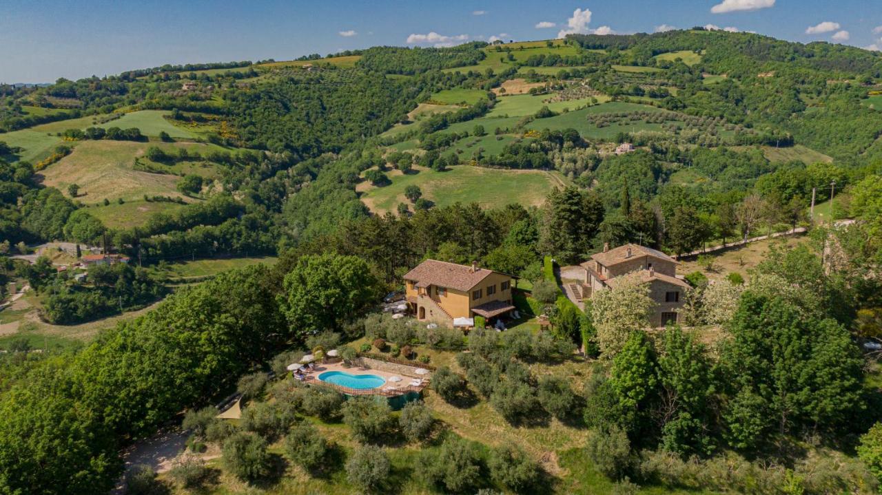 Agriturismo Le Dolci Colline Valfabbrica Екстер'єр фото