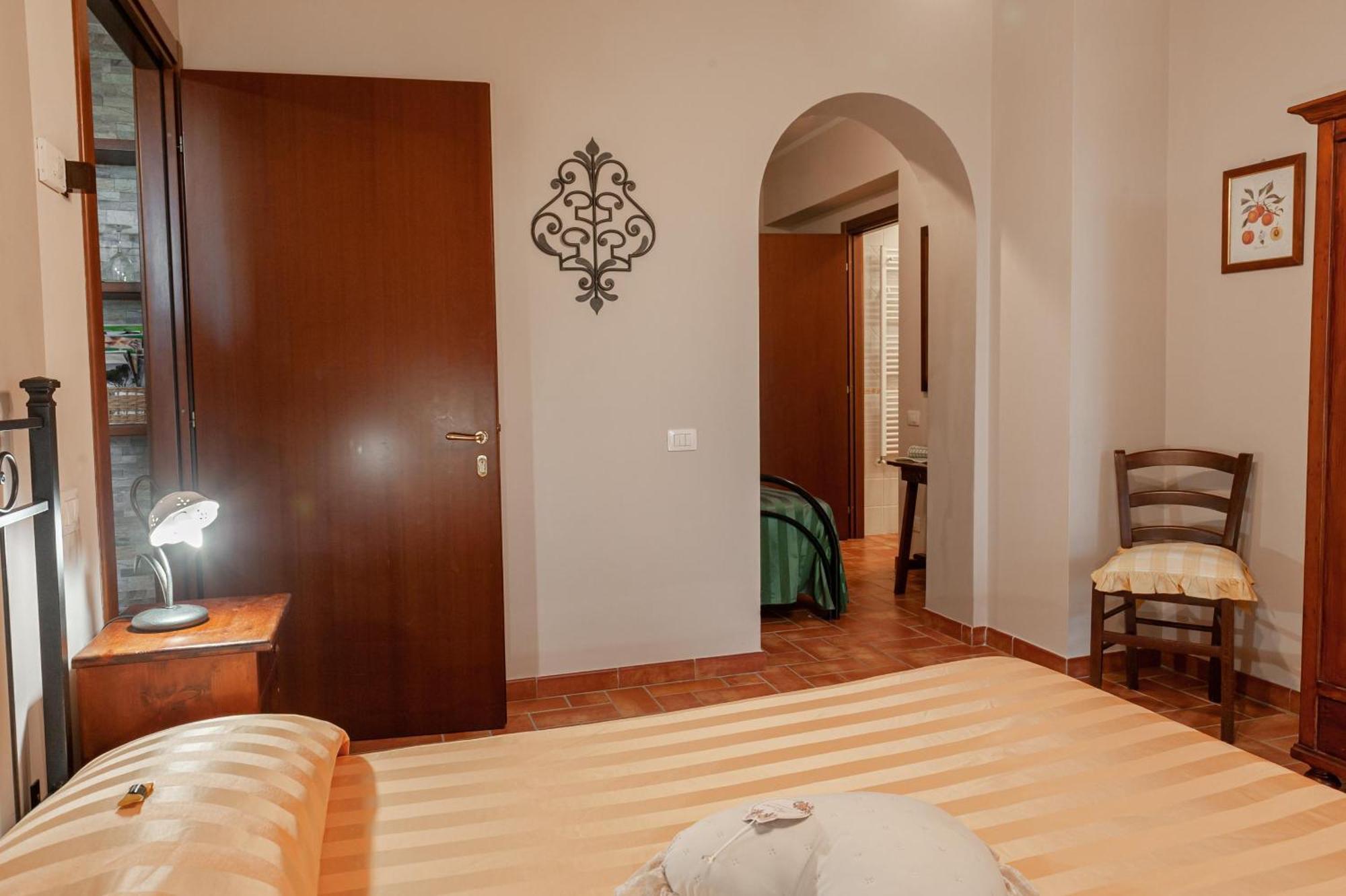 Agriturismo Le Dolci Colline Valfabbrica Екстер'єр фото